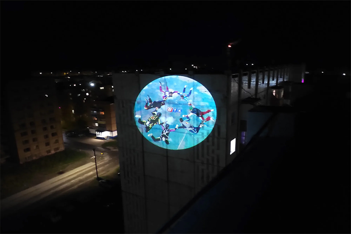 La guía definitiva para proyectores de gobos: mejore su marca, sus eventos y su seguridad con soluciones de proyección personalizadas